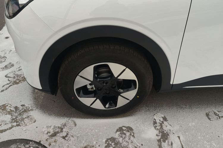 吉利银河 星愿 2025款 310km 梦想版车身外观6007