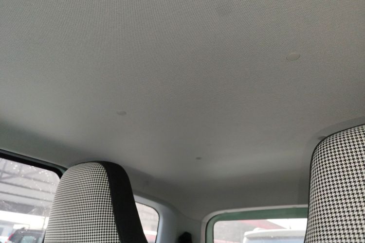 五菱汽车 宏光MINIEV 2024款 第三代 215km 青春版中控内饰22