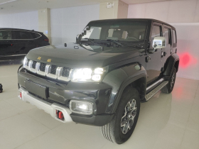 北京BJ40 2018款 PLUS 2.3T 自动四驱尊享版 国V