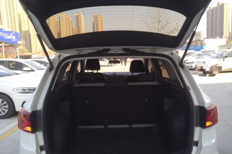 捷达VS5 2023款 280TSI 自动进取型机舱底盘23