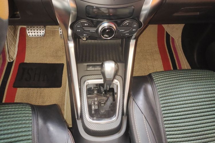 比亚迪 元 2016款 1.5TID 自动旗舰型局部细节18