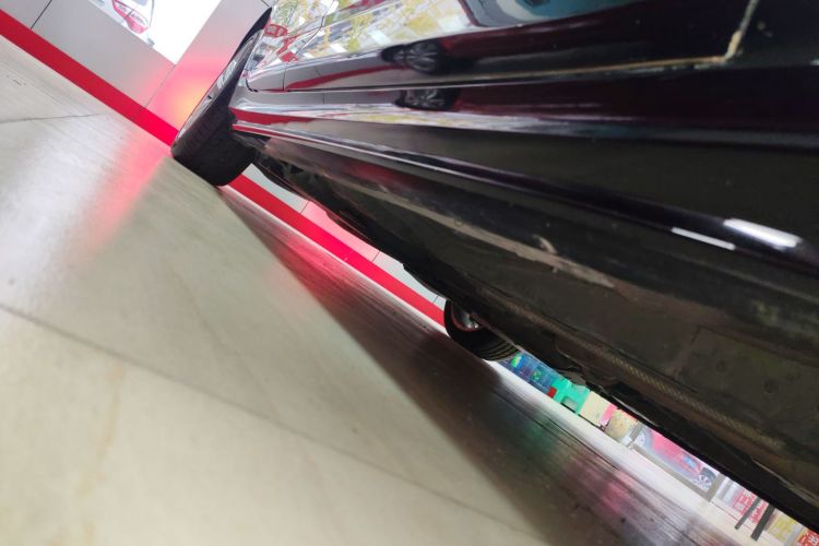 凯迪拉克CT4 2021款 28T 风尚型局部细节9001