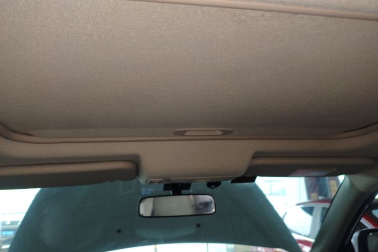 三菱 帕杰罗·劲畅 2013款 3.0L 自动两驱豪华版局部细节22