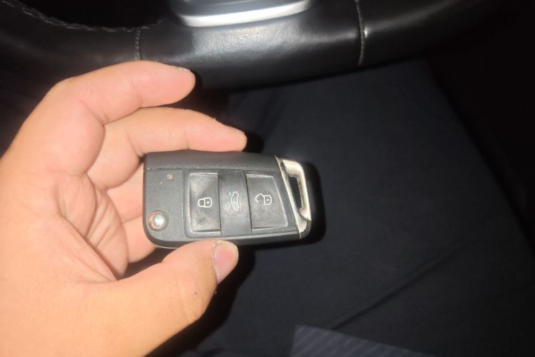 大众 途昂X 2020款 330TSI 两驱豪华版中控内饰11