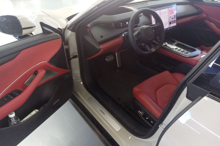 小米汽车 小米SU7 2024款 四驱超长续航高阶智驾Max版中控内饰7003