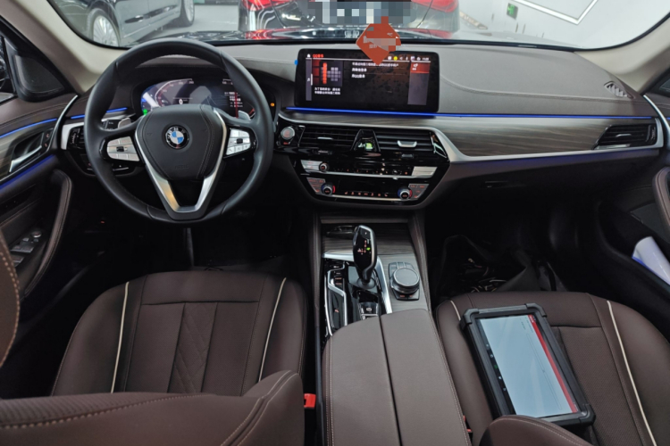 宝马5系 2023款 530Li 领先型 豪华套装中控内饰12