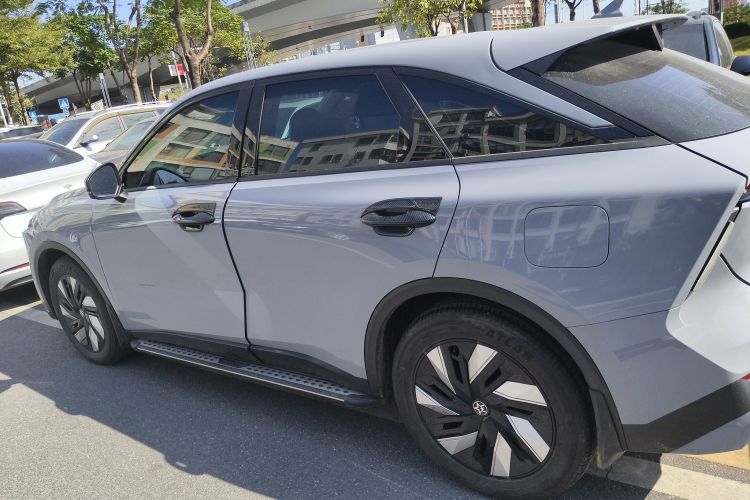 启辰大V DD-i 2023款 60km iD版车身外观4