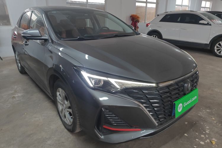 长安 逸动 2023款 畅享版 PLUS 蓝鲸NE 1.4T GDI DCT尊贵版车身外观3