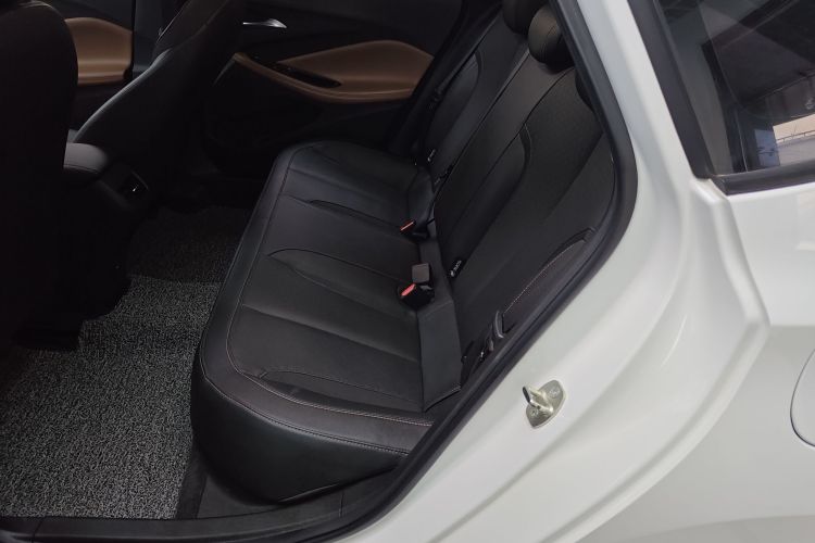 别克 威朗 2022款 Pro 533T 乐享版中控内饰21