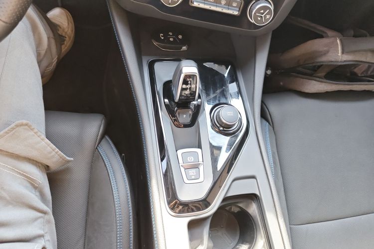 领克03新能源 2019款 1.5T PHEV Pro局部细节18