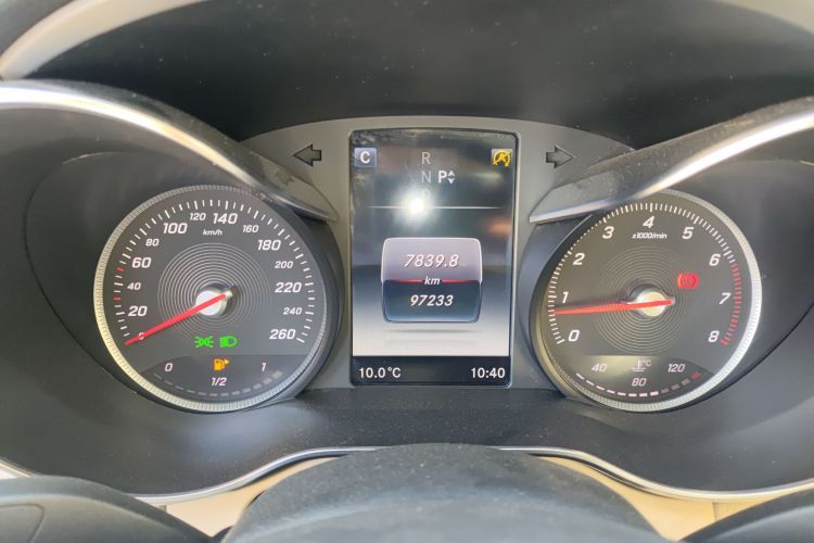 奔驰C级 2016款 C 200 L 运动型中控内饰14