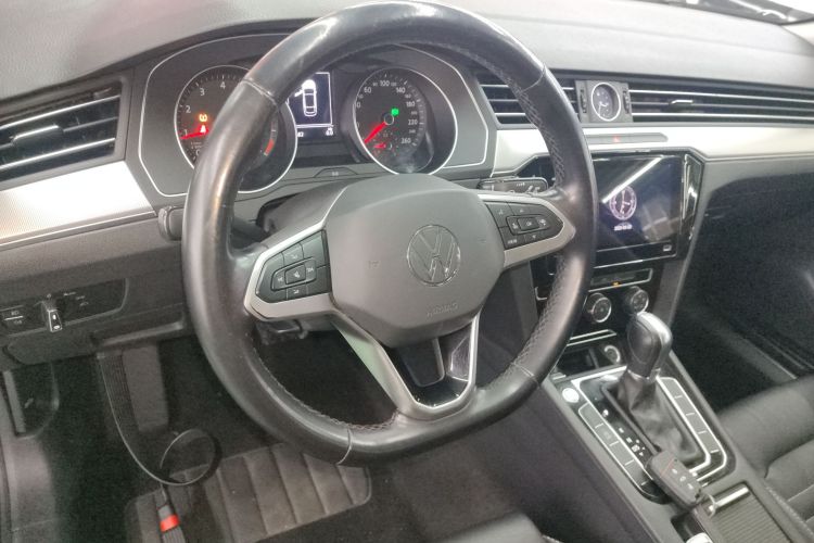 大众 迈腾 2020款 280TSI DSG 舒适型中控内饰13