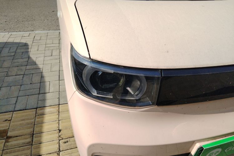 五菱汽车 宏光MINIEV 2021款 马卡龙臻享款 磷酸铁锂车身外观6006