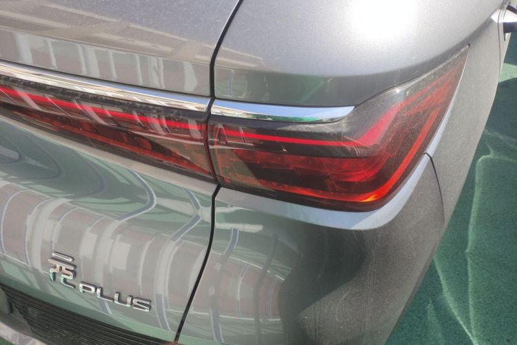 比亚迪 元PLUS 2023款 冠军版 430KM 超越型车身外观9