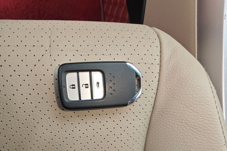 本田 雅阁 2014款 2.4L EX 豪华版中控内饰11