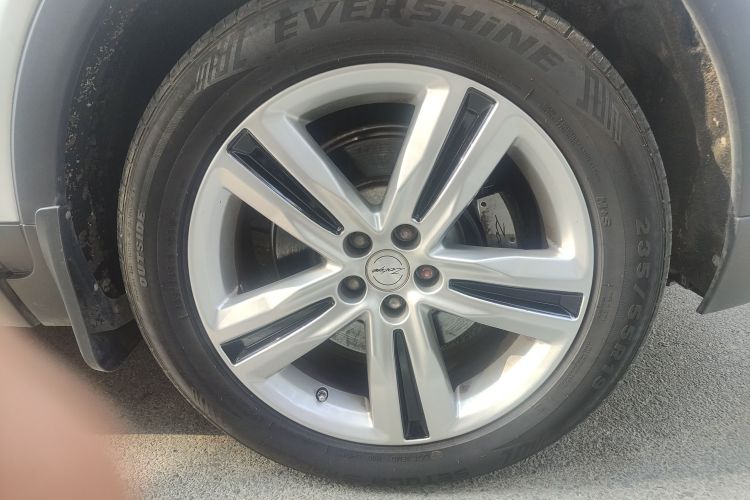 众泰T700 2017款 1.8T 双离合尊享型车身外观6007