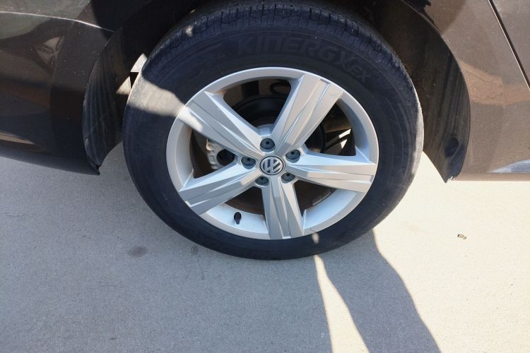 大众 朗逸 2017款 1.6L 自动风尚版车身外观6008