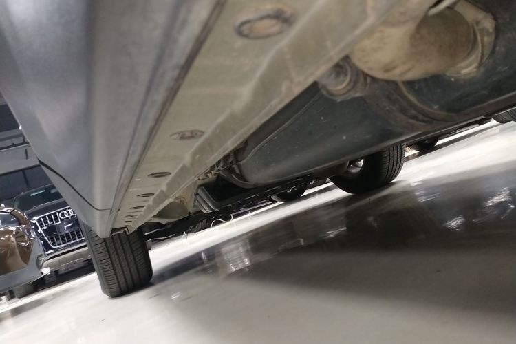 长安CS75 2016款 1.8T 自动精英型 国V局部细节9002