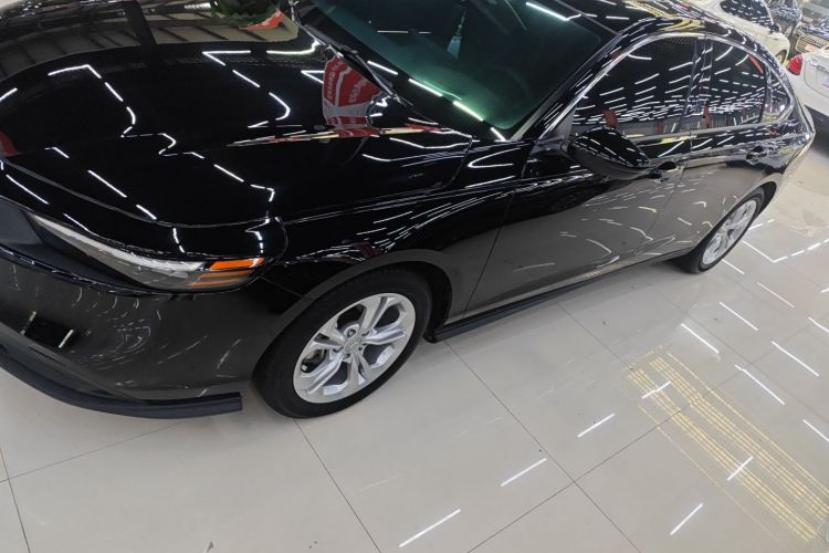 本田 雅阁 2023款 260TURBO 智享版车身外观6003