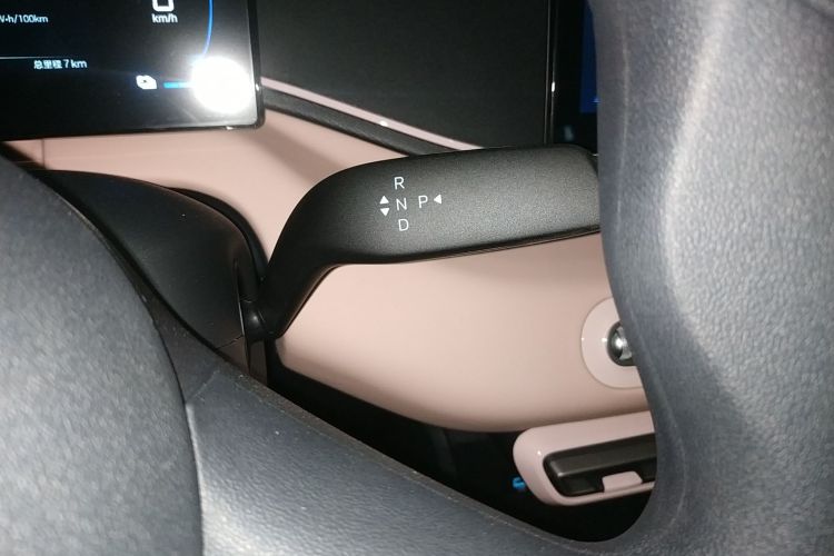 比亚迪 海鸥 2025款 智驾版 305km 活力版中控内饰18