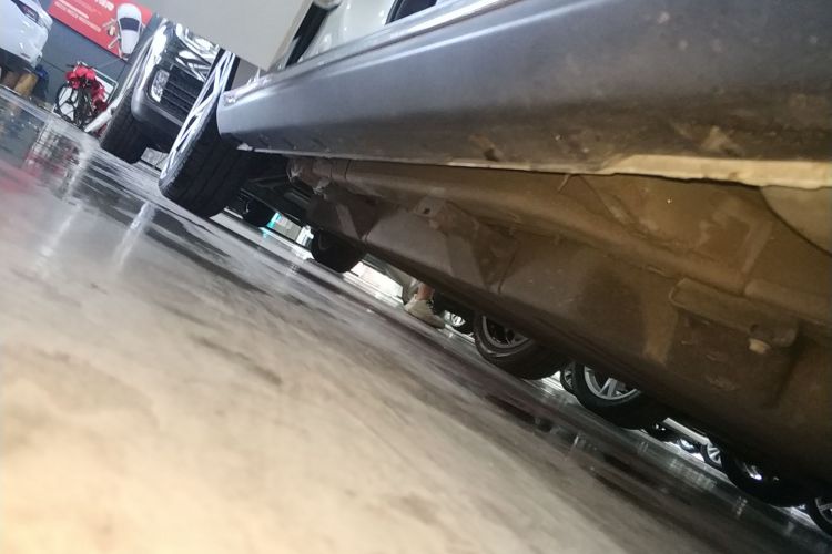 哪吒汽车 哪吒AYA 2023款 401 Lite局部细节9001