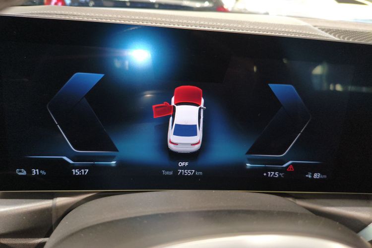 宝马i3 2022款 eDrive 35 L局部细节14