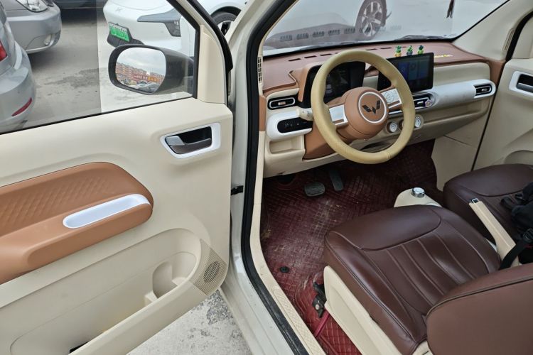 五菱汽车 宏光MINIEV 2024款 第三代 215km 青春版中控内饰7003