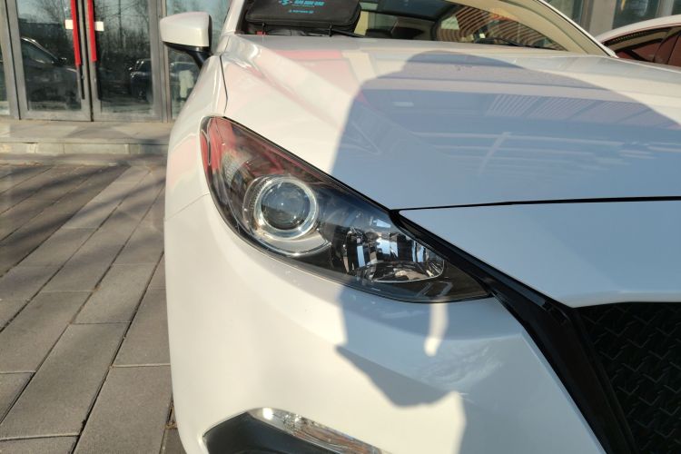 马自达3 昂克赛拉 2016款 三厢 1.5L 自动舒适型车身外观8