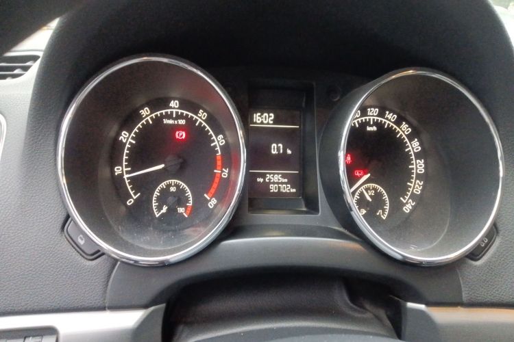 斯柯达 Yeti 2014款 1.4TSI 手动探索版中控内饰14