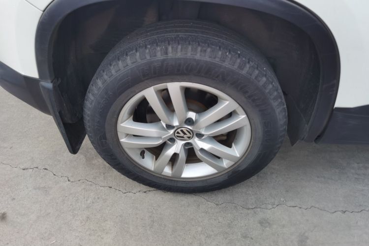 大众 途观 2015款 1.8TSI 自动两驱风尚版车身外观6008