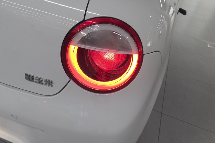 长安启源 长安Lumin 2022款 210km 香甜款车身外观6006