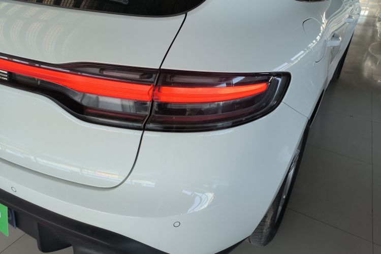 保时捷 2023款 Macan 2.0T车身外观9