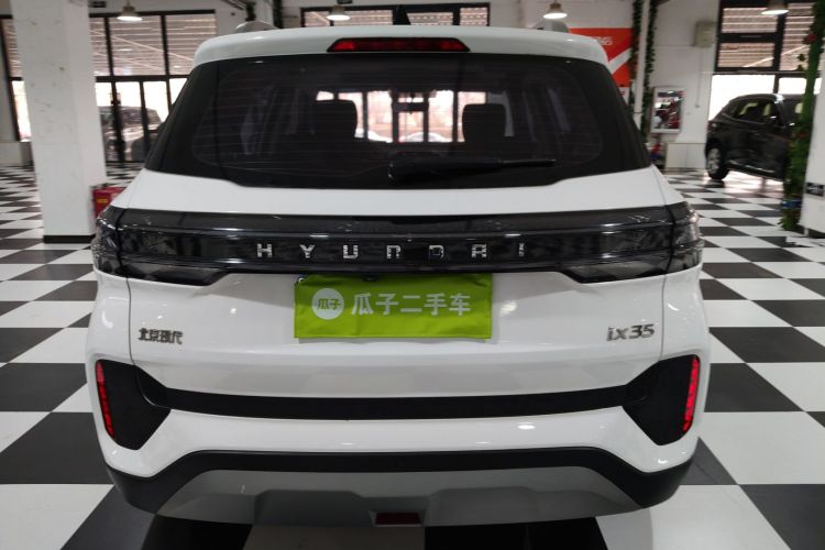 北京现代ix35 2021款 2.0L 自动两驱GLS领先版车身外观6