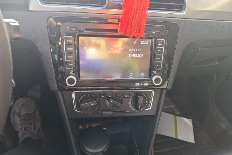 大众 桑塔纳 2015款 1.6L 手动舒适版局部细节16