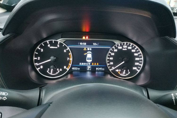 日产 天籁 2024款 2.0L XE 真心版中控内饰14