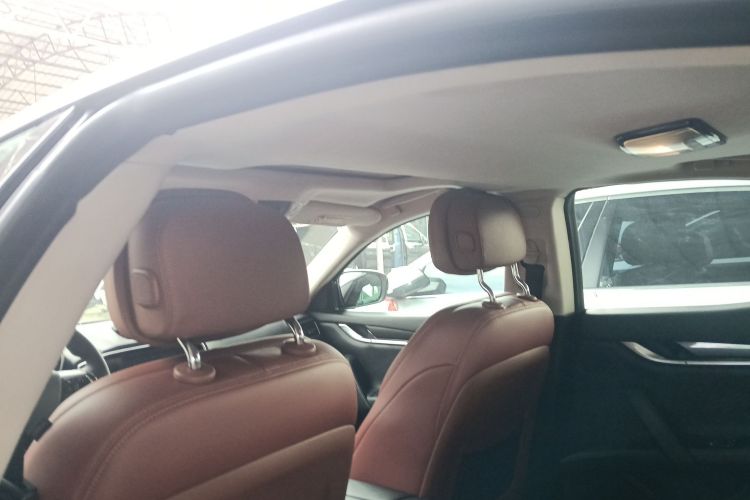 玛莎拉蒂 Ghibli 2017款 3.0T 标准版中控内饰22