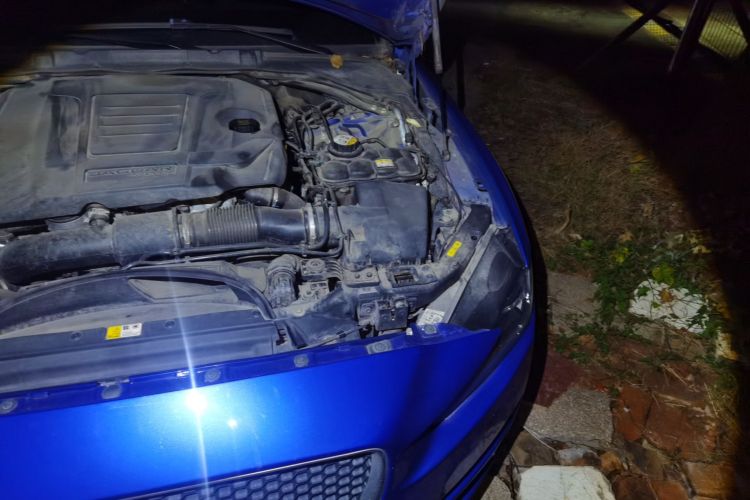 捷豹XEL 2019款 2.0T 200PS 尊享版局部细节9007