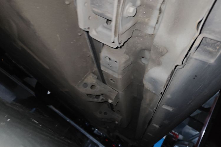 哪吒汽车 哪吒V 2022款 潮 400 Lite局部细节9002