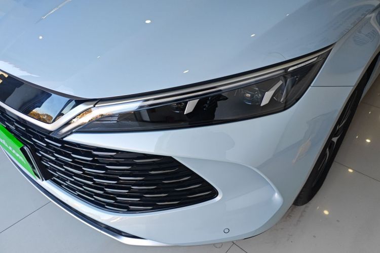 比亚迪 秦L 2024款 DM-i 120KM超越型局部细节36