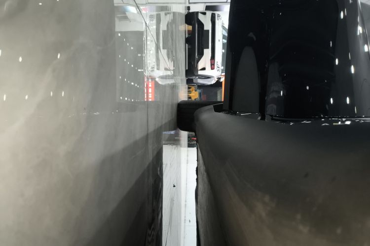 特斯拉 Model Y 2023款 后轮驱动版局部细节9001