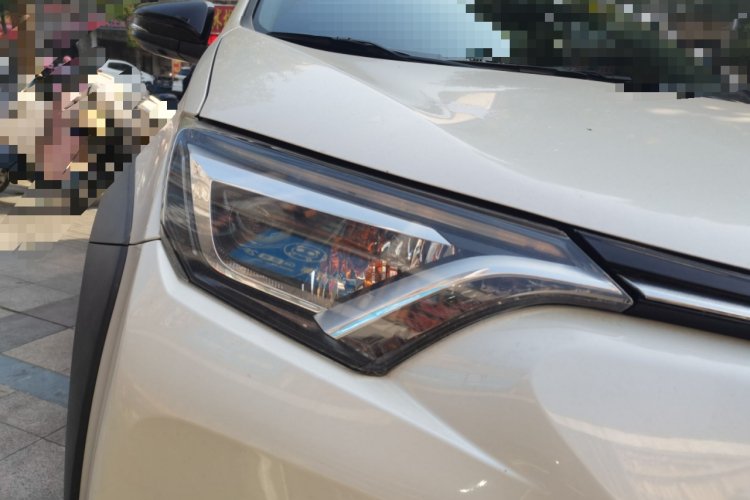 丰田 RAV4荣放 2019款 2.0L CVT两驱风尚X限量版 国VI车身外观8