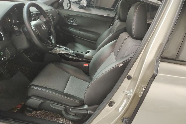 本田XR-V 2020款 220TURBO CVT豪华版中控内饰19