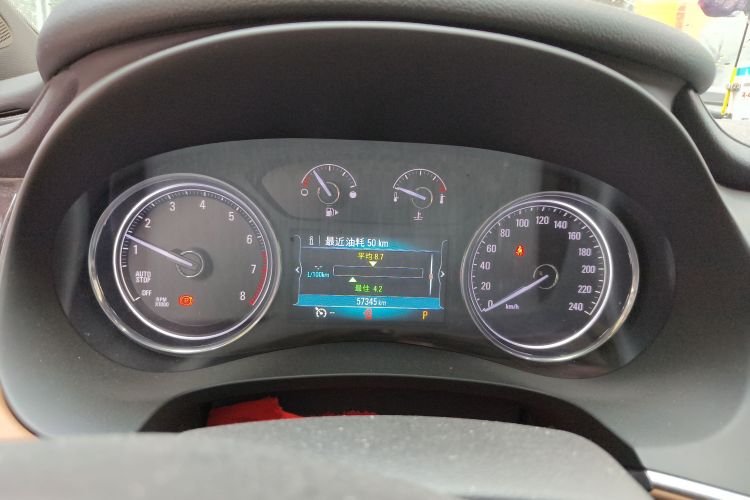 别克 君越 2018款 28T 精英型中控内饰14