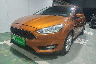 福特 福克斯 2015款 两厢 1.6L 自动舒适型