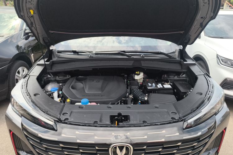 长安CS55PLUS 2022款 第二代 1.5T DCT尊贵型局部细节24