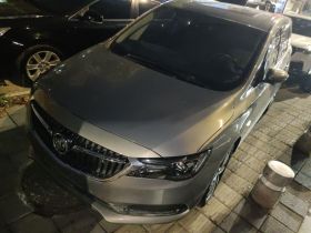 别克GL6 2018款 18T 6座尊贵型