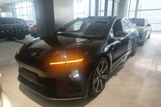 蔚来ET9 2025款 102kWh