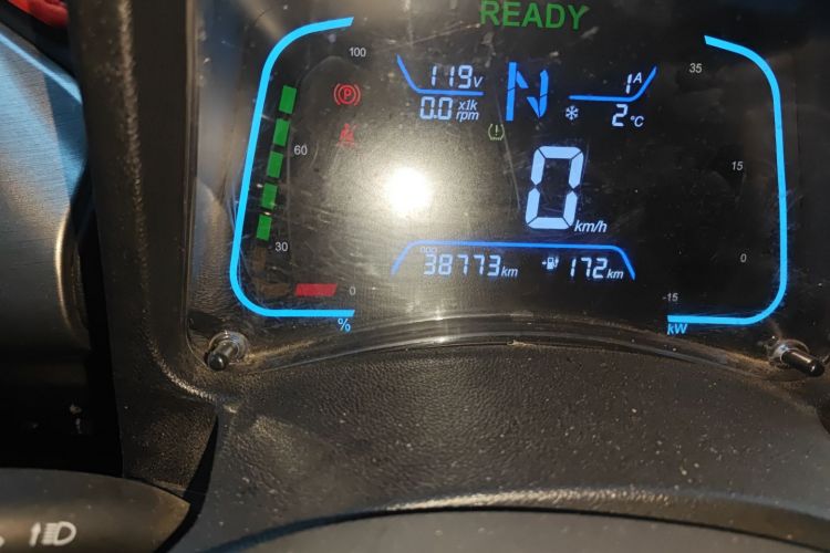 江铃集团新能源 易至EV2 2022款 心动版中控内饰15