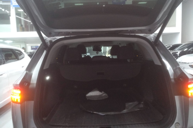 吉利汽车 星越L 2023款 2.0TD 高功自动两驱旗舰型局部细节23