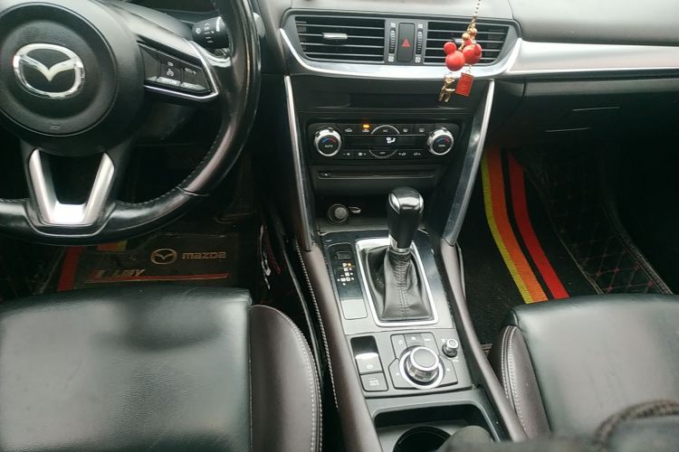 马自达CX-4 2018款 2.0L 自动两驱蓝天品位版局部细节18